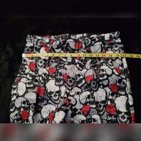 Era Spooky Skull & Roses Men's Suit Jacket Pants & Tie - Picture 5 of 11